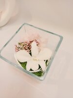 Konservierte Orchidee im Glas